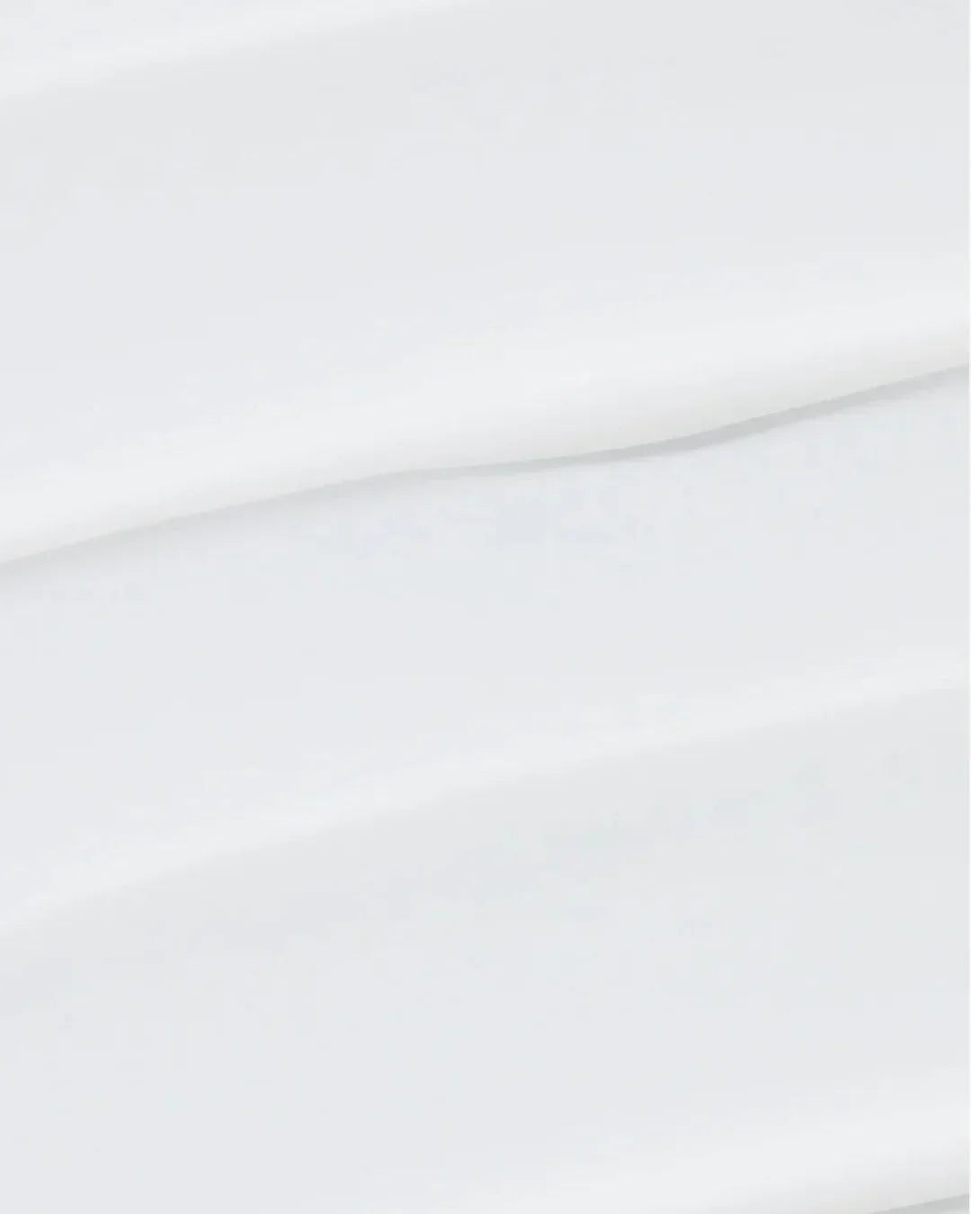 Close-up of smooth white Beta Glucan 3X Barrier Cream texture