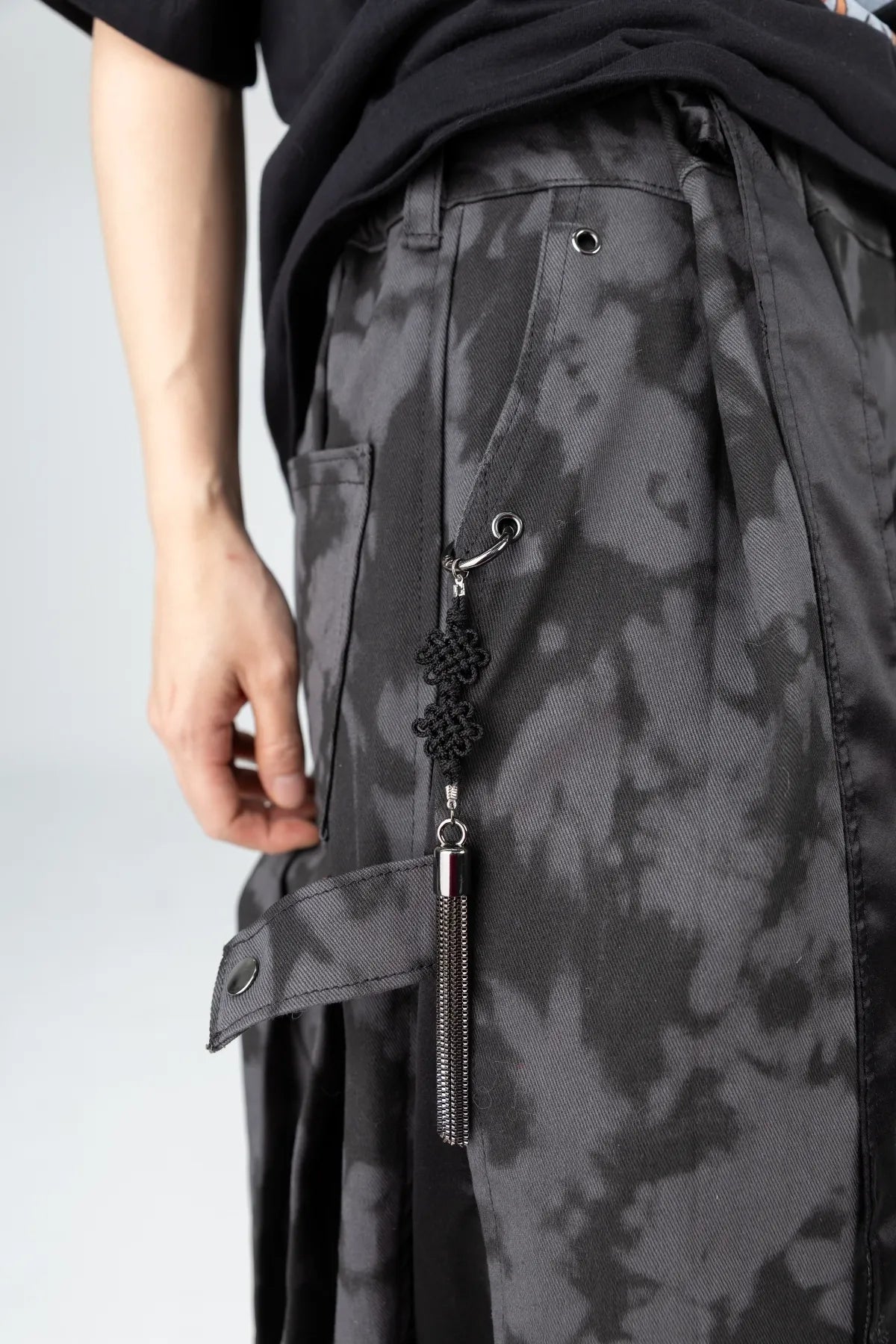 Camo-Hybrid Wide Pants