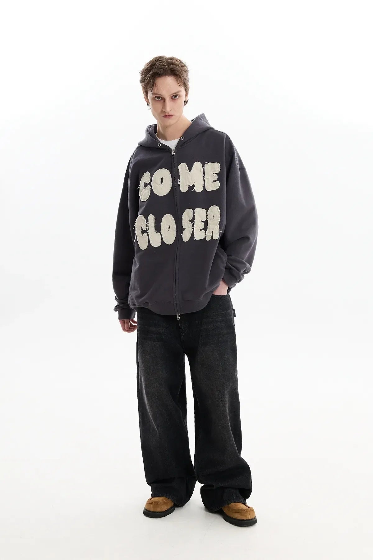 Come Closer Applique Hood Zip-Up