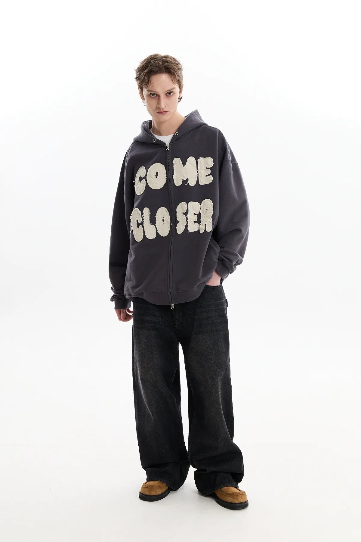 Come Closer Applique Hood Zip-Up