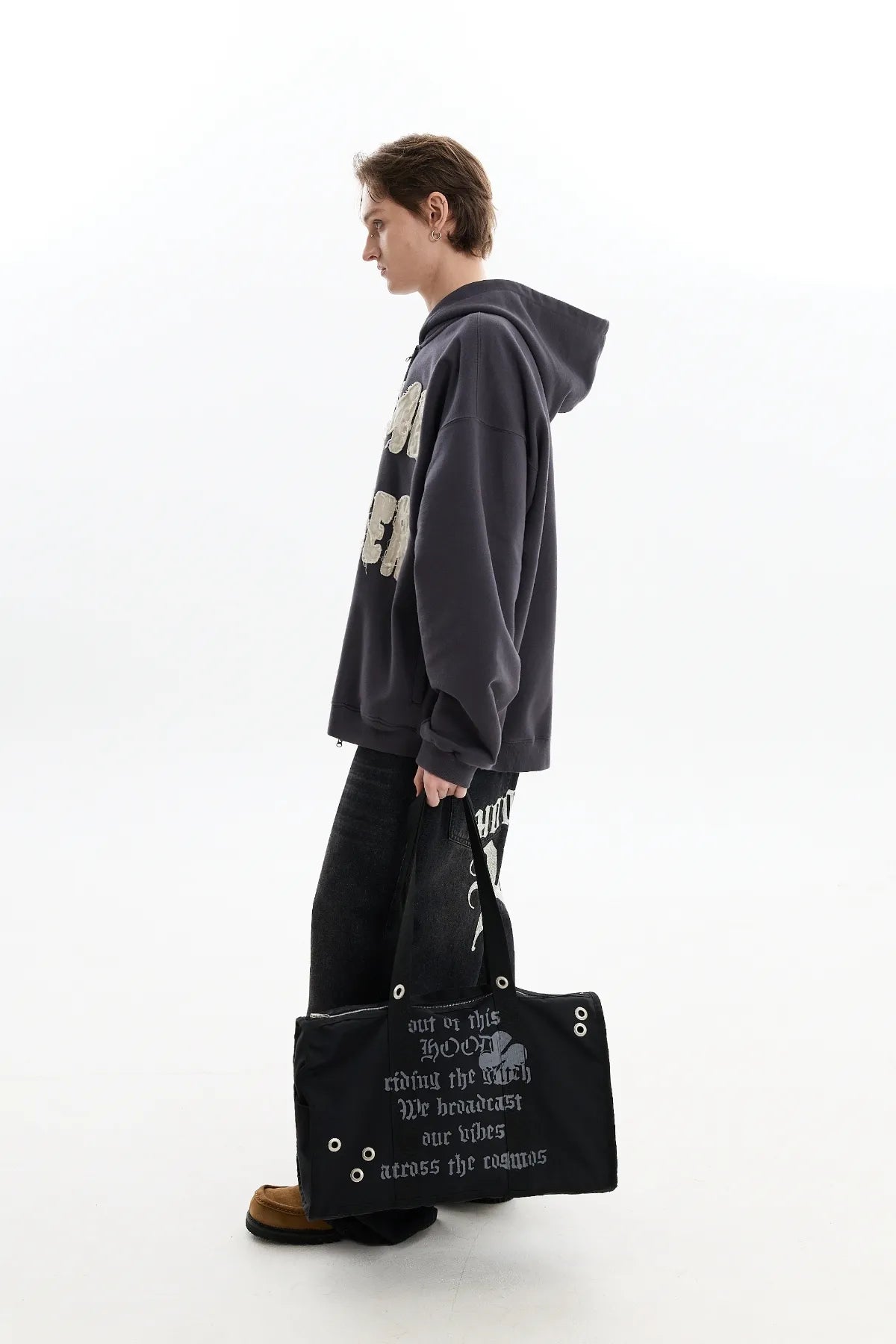 Come Closer Applique Hood Zip-Up