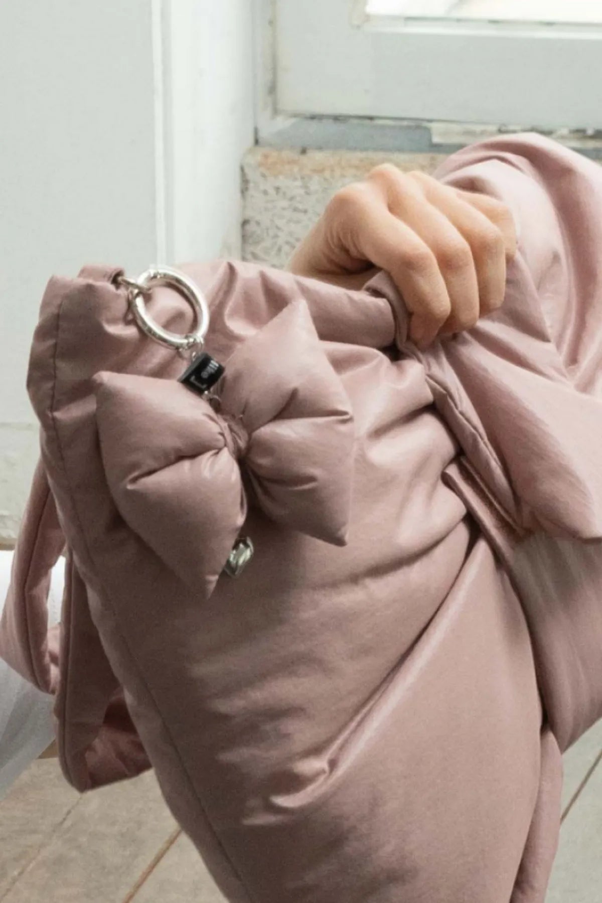 Dewy Ribbon Keyring