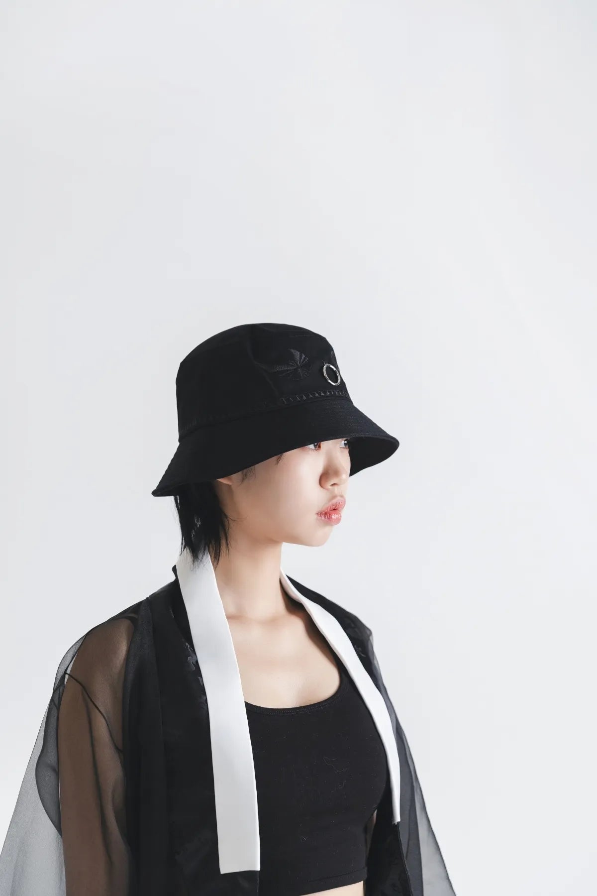 Hogeon Bucket Hat