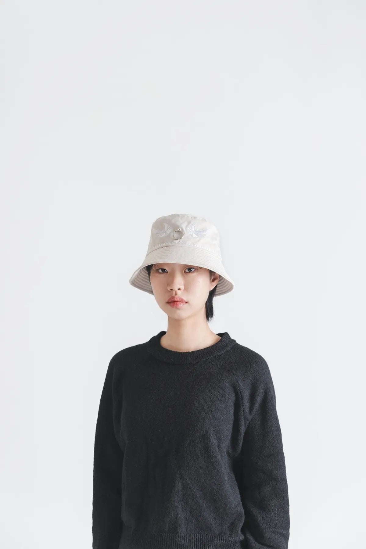 Hogeon Bucket Hat