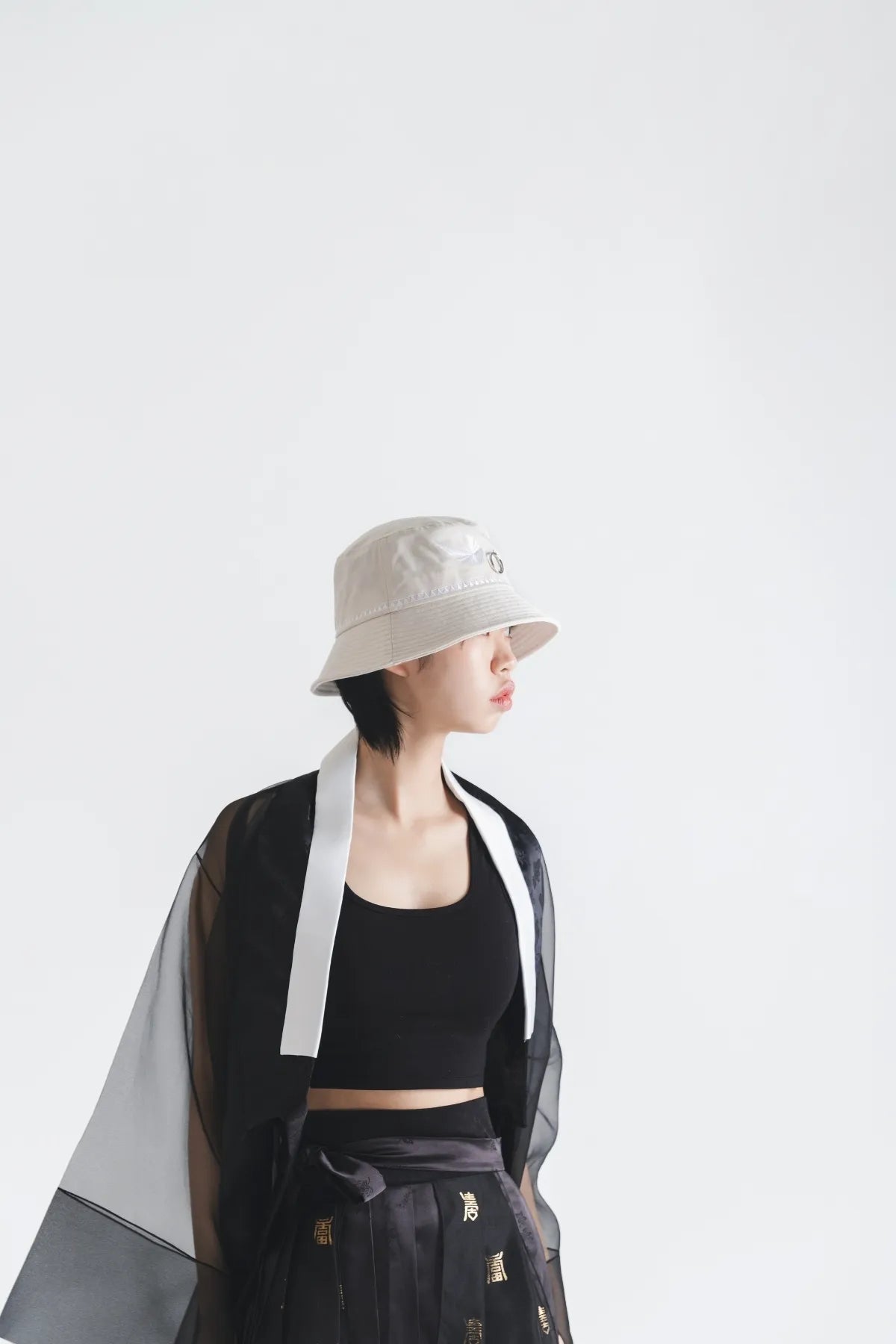 Hogeon Bucket Hat