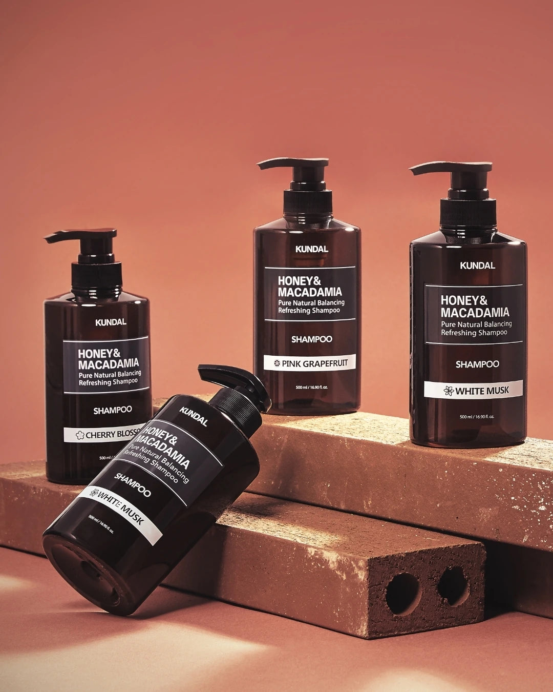 Honey & Macadamia Nature Shampoo (6 Scents)