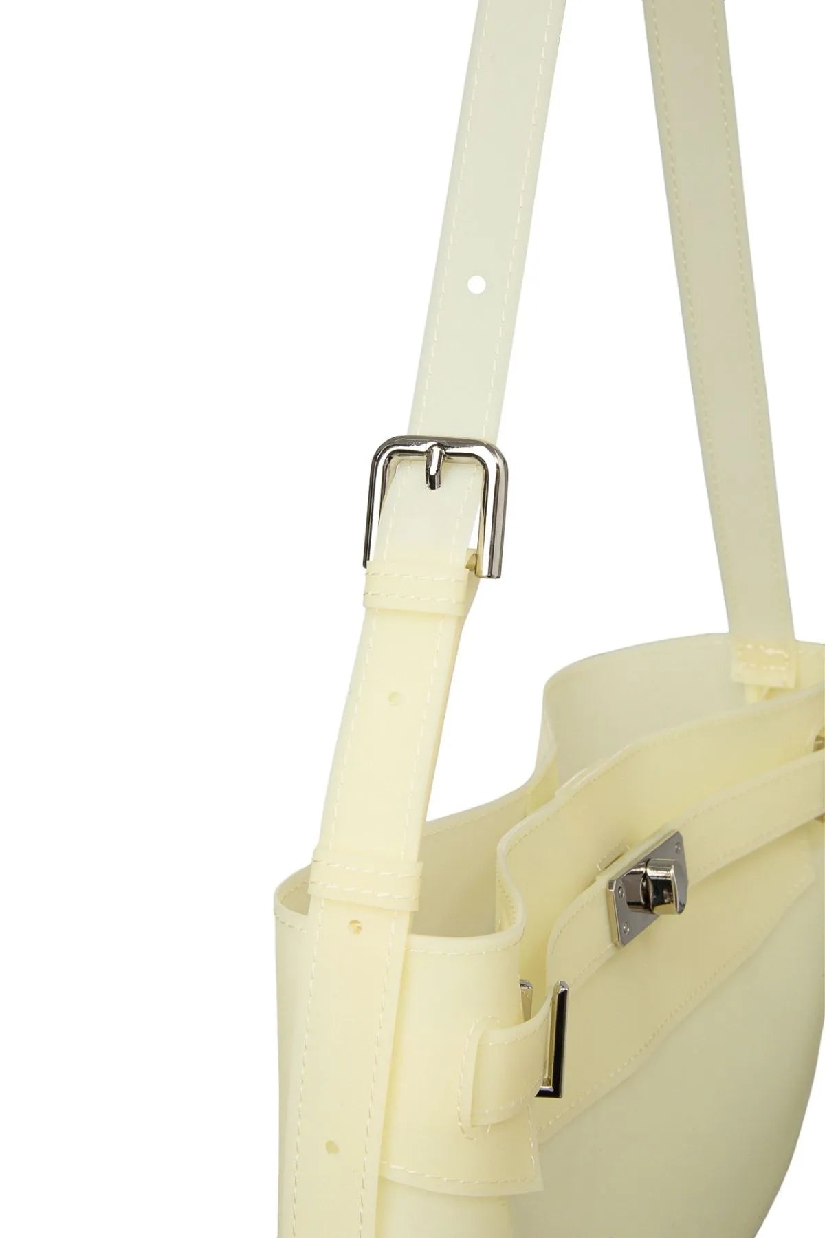 jelly-two-way-middle-bag-butter-detail-2