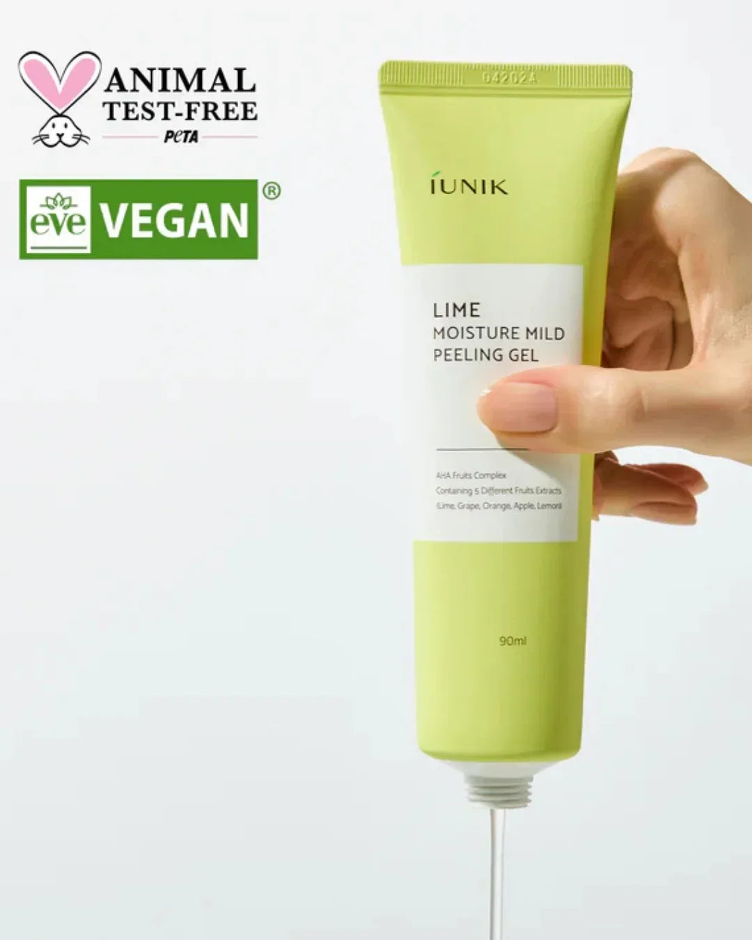 Hand holding IUNIK Lime Moisture Mild Peeling Gel with vegan and animal test-free logos