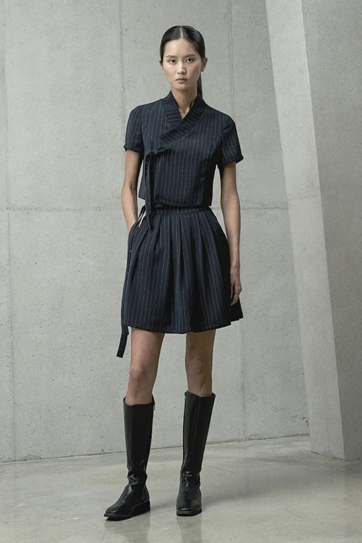 Mini Line Dotted Skirt