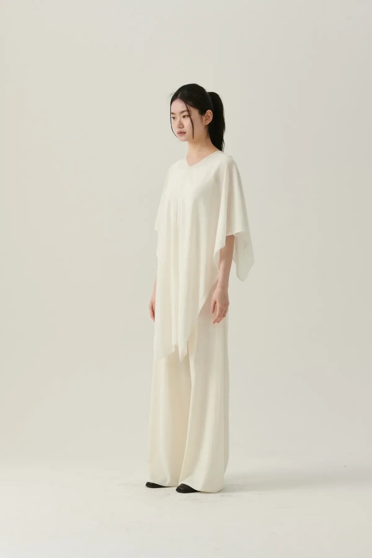 Multi-way Light Cape