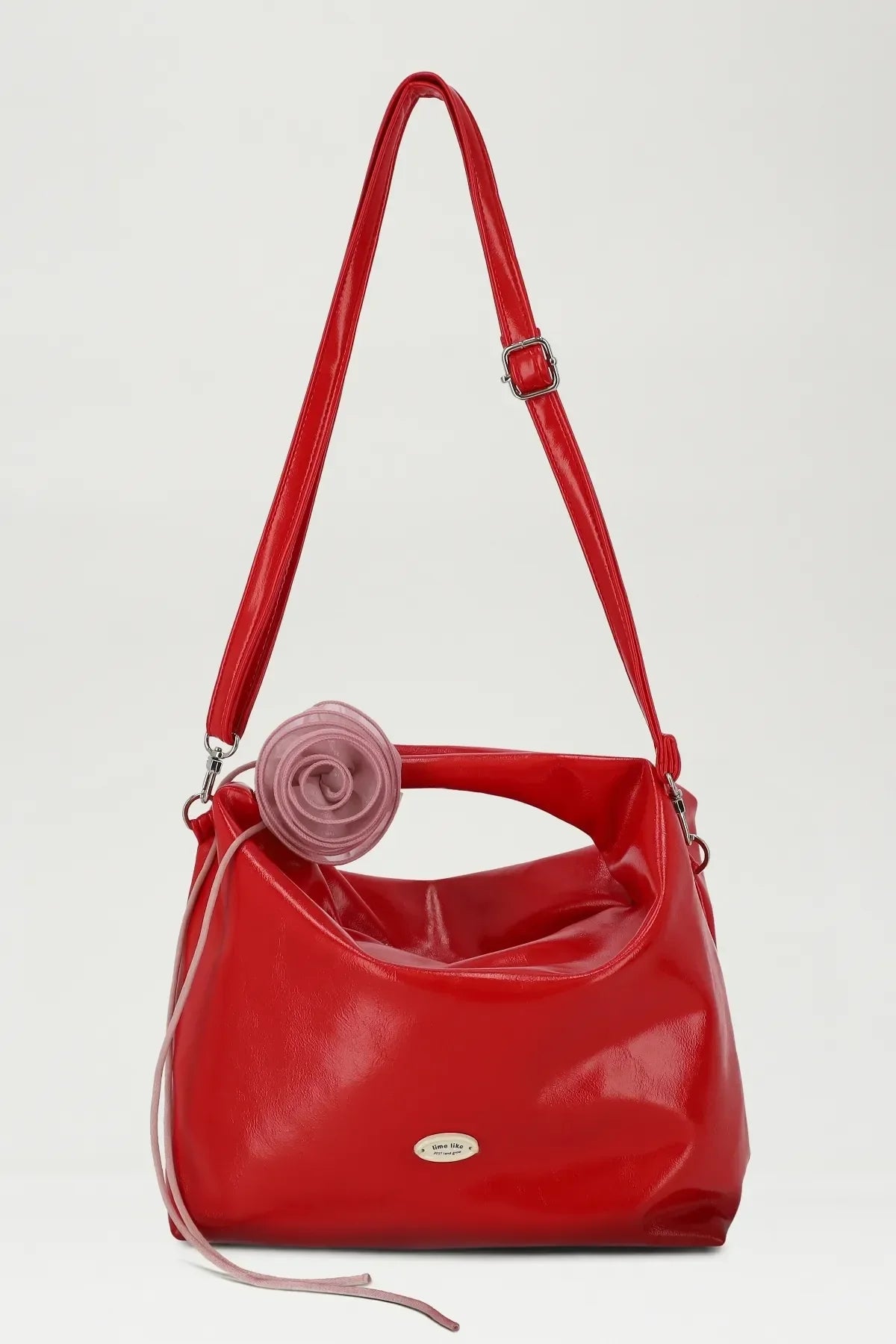 Roa Tote Bag