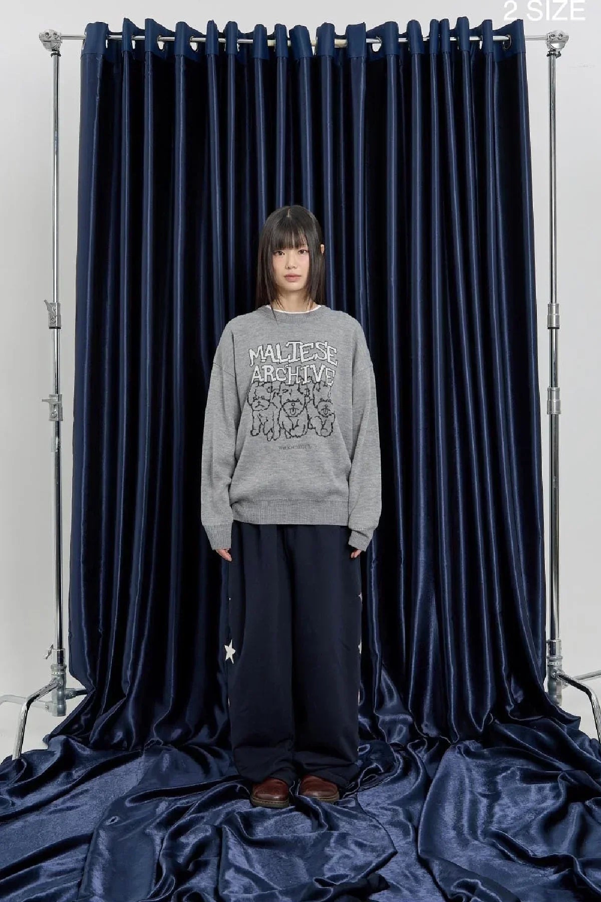 Model in navy star sweatpants and grey Maltese Archive sweatshirt, Korean fashion, Malkn UK